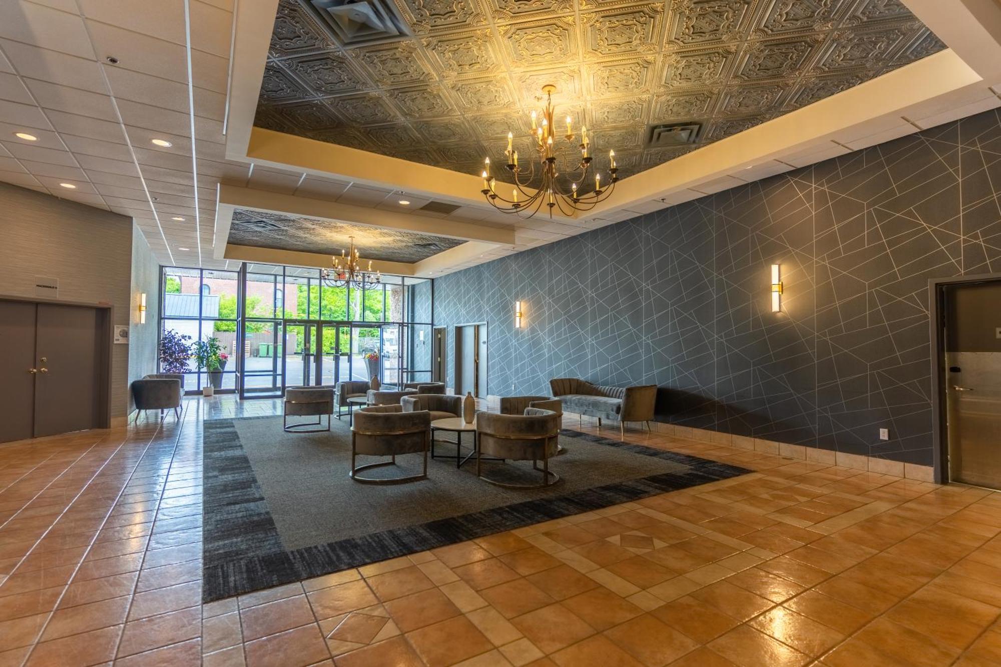 Best Western Glengarry Труро Екстериор снимка