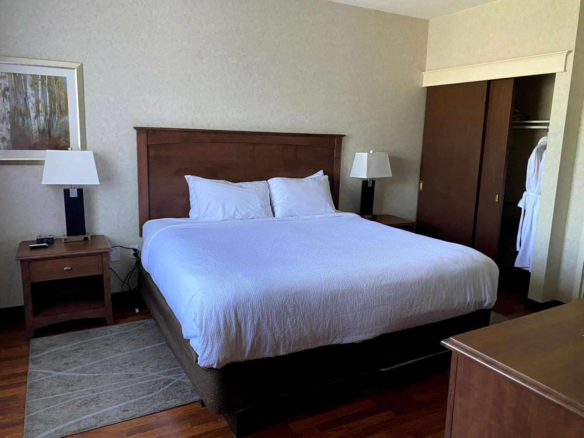 Best Western Glengarry Труро Екстериор снимка