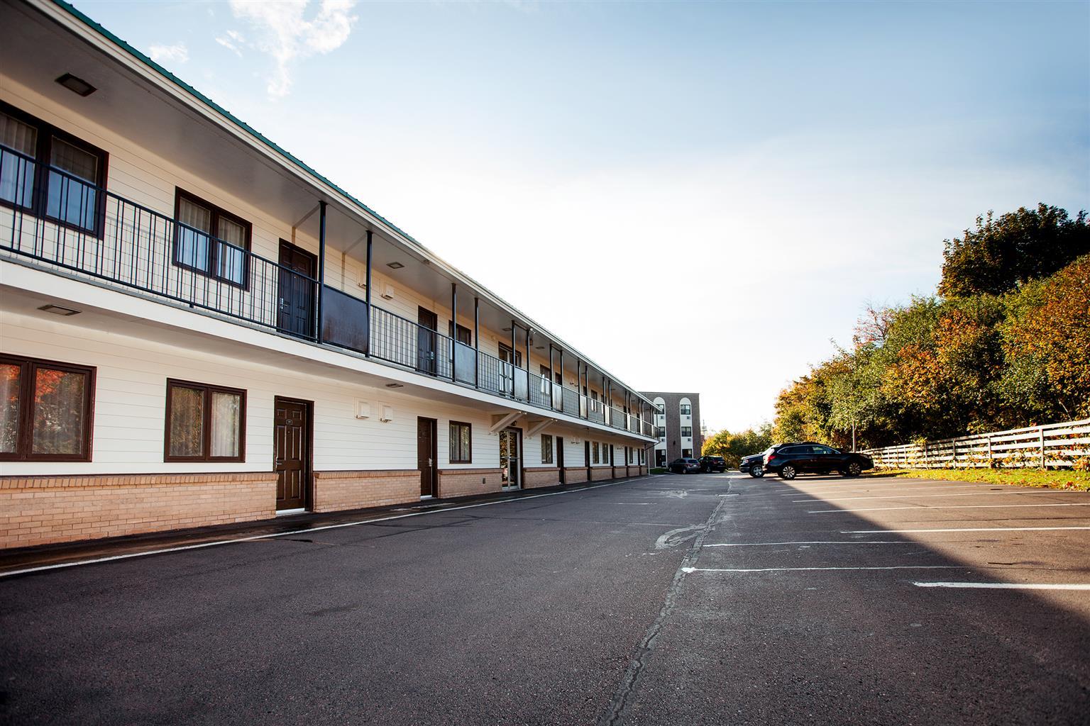 Best Western Glengarry Труро Екстериор снимка